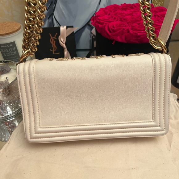 Chanel Chateau Versailles ivory medium boy bag RARE - Picture 9 of 16